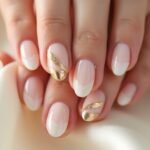 elegant minimalist bridal nails