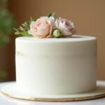 elegant minimalist wedding cakes